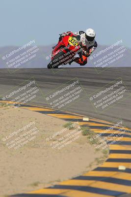 media/Oct-08-2023-CVMA (Sun) [[dbfe88ae3c]]/Race 3 Amateur Supersport Middleweight/